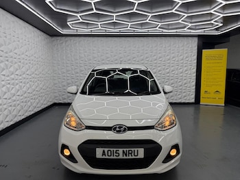 Used Hyundai i10 2015 for sale - 79111520: Photo