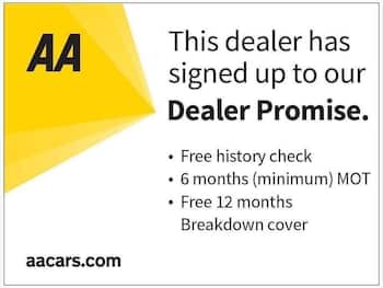 Used Volvo V40 2014 for sale - 79697221: Photo
