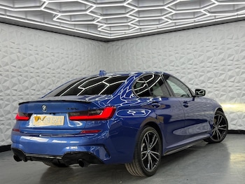 Used BMW 3 Series 2019 for sale - 79105078: Photo