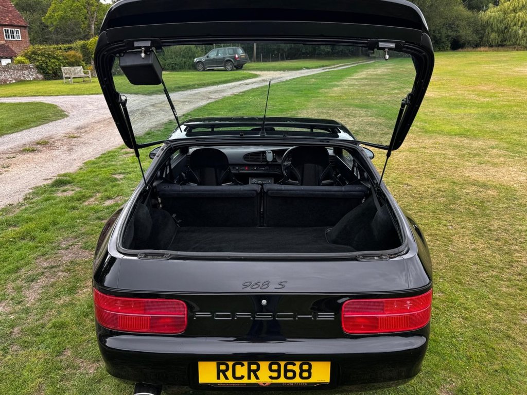 Used Porsche 968 1994 for sale - 77734300: Photo 23