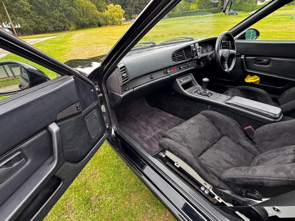Used Porsche 968 1994 for sale - 77734300: Photo 29