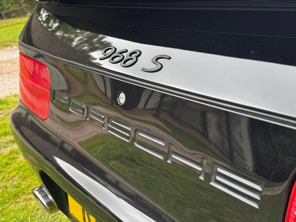Used Porsche 968 1994 for sale - 77734300: Photo 32