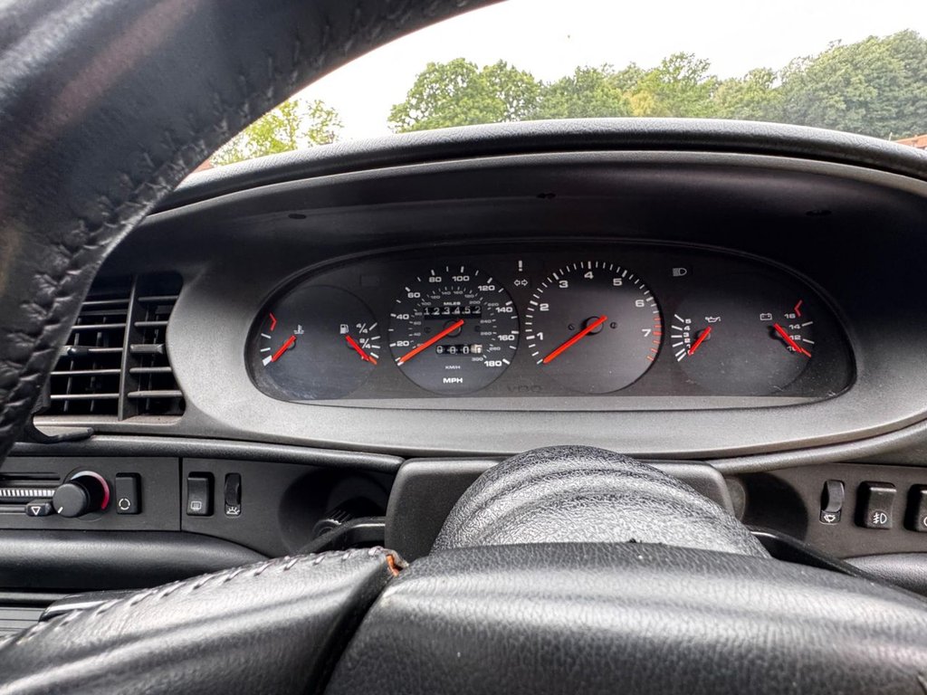 Used Porsche 968 1994 for sale - 77734300: Photo 44