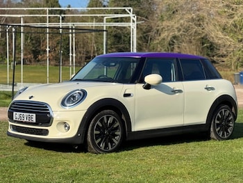 Used MINI Hatch 2019 for sale - 77798301: Photo