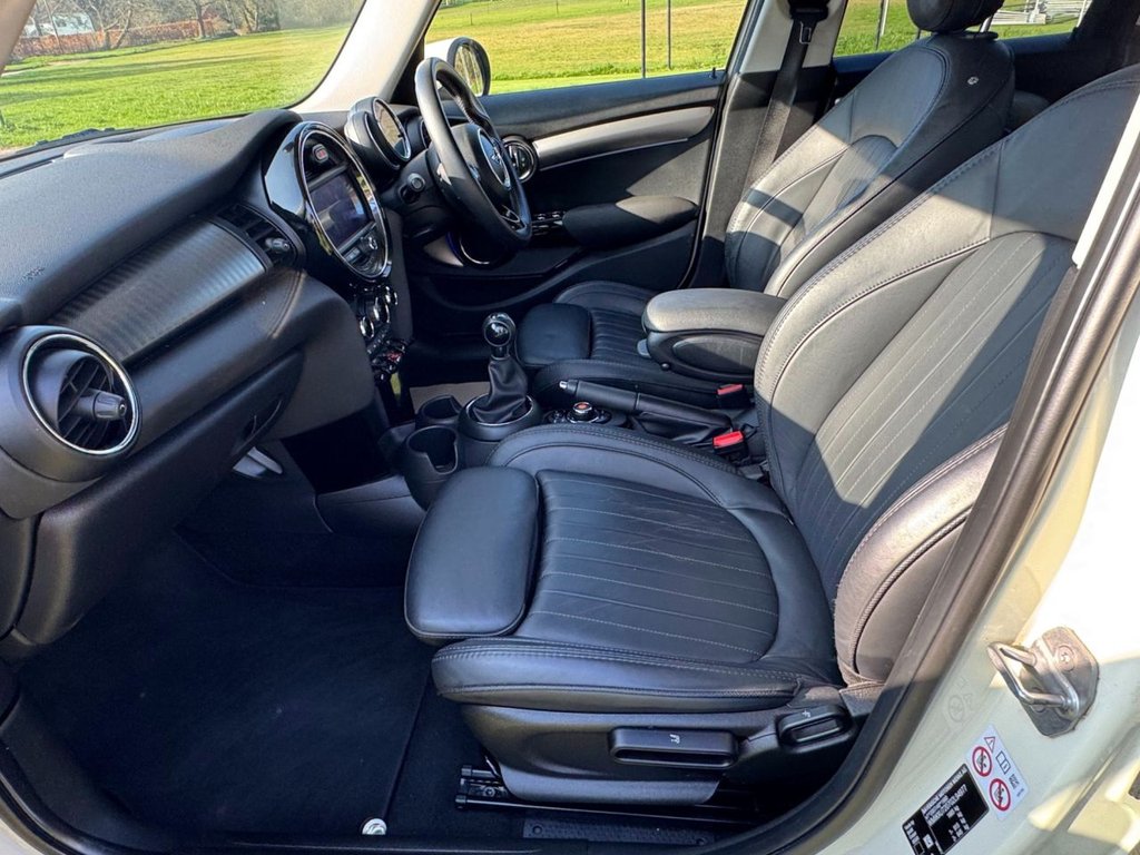 Used MINI Hatch 2019 for sale - 77798301: Photo 41