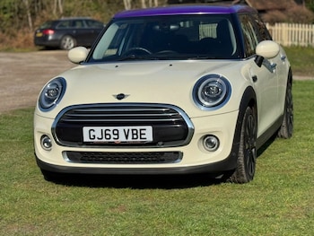 Used MINI Hatch 2019 for sale - 77798301: Photo