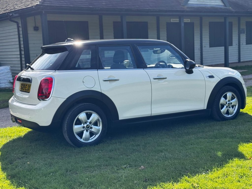Used MINI Hatch 2019 for sale - 75973973: Photo 10