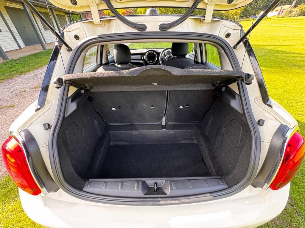 Used MINI Hatch 2019 for sale - 75973973: Photo 13