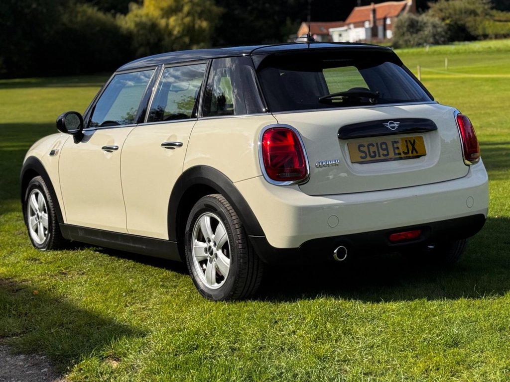 Used MINI Hatch 2019 for sale - 75973973: Photo 15