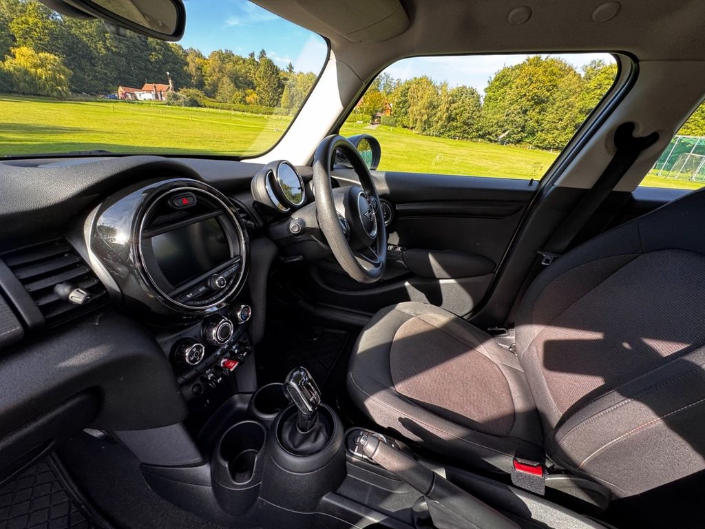 Used MINI Hatch 2019 for sale - 75973973: Photo 33