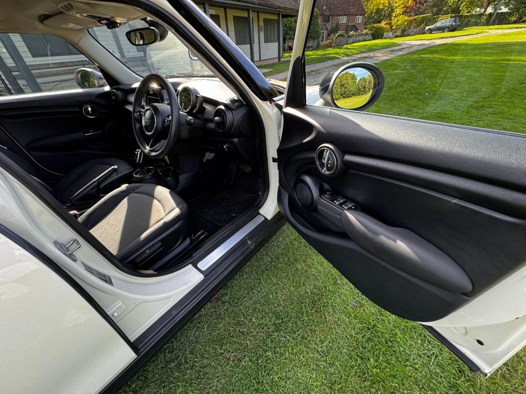 Used MINI Hatch 2019 for sale - 75973973: Photo 36