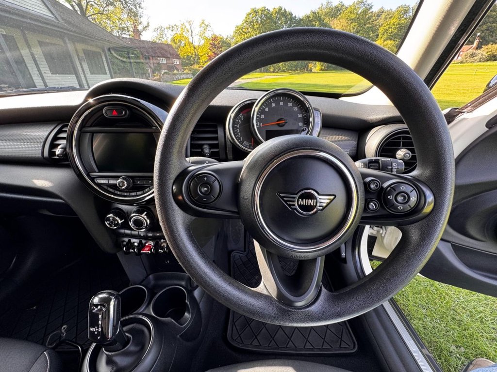 Used MINI Hatch 2019 for sale - 75973973: Photo 40