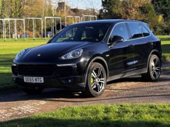 Used Porsche Cayenne 2016 for sale - 72810277: Photo