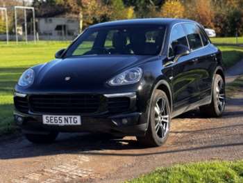 Used Porsche Cayenne 2016 for sale - 72810277: Photo