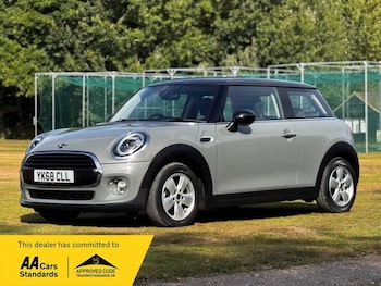 2019 (68) - 1.5 Cooper Classic Hatchback 3dr Petrol Manual Euro 6 (s/s) (136 ps)