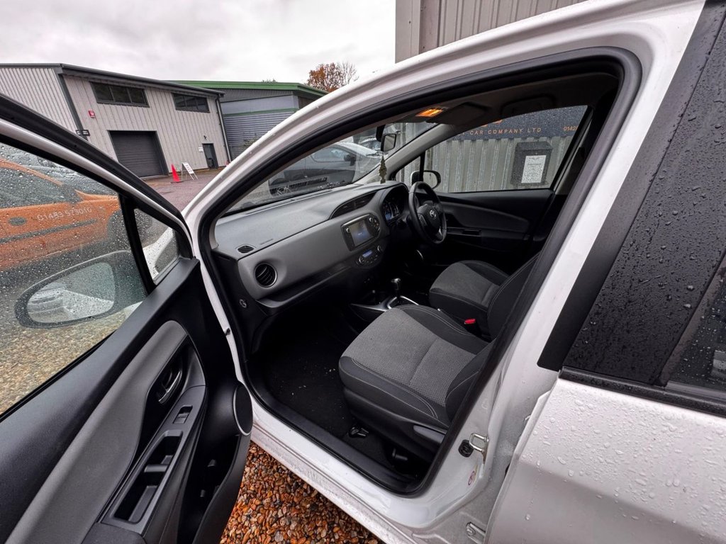 Used Toyota Yaris 2014 for sale - 76509445: Photo 16