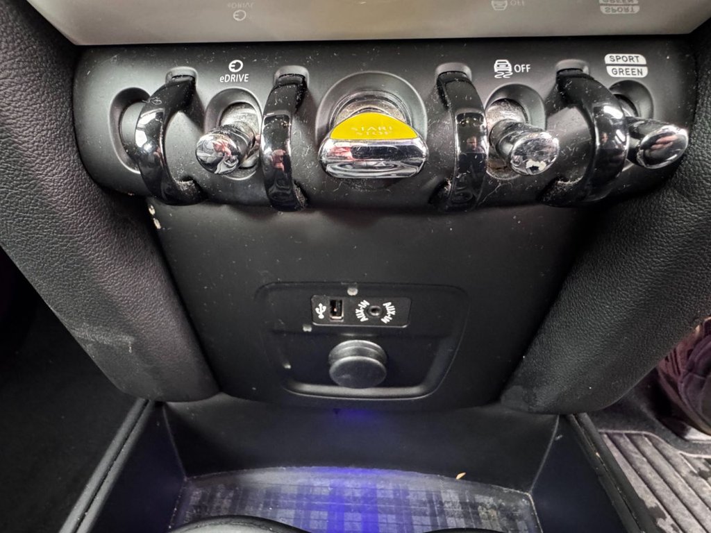 Vehicle 44