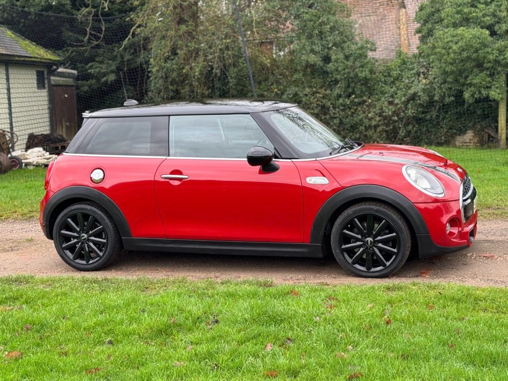 Used MINI Hatch 2015 for sale - 77153238: Photo 8