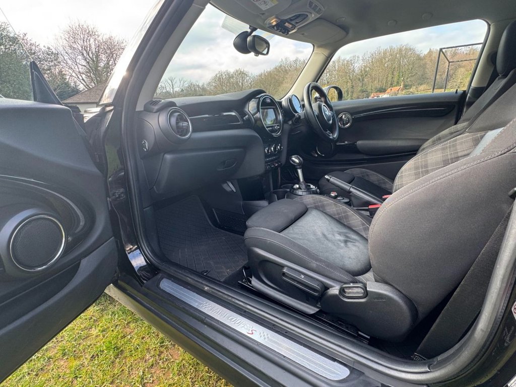 Used MINI Hatch 2016 for sale - 77798318: Photo 39