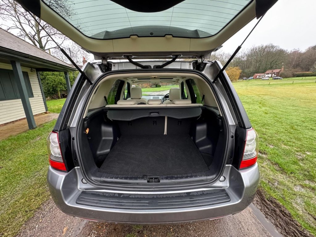 Used Land Rover Freelander 2012 for sale - 77558103: Photo 15