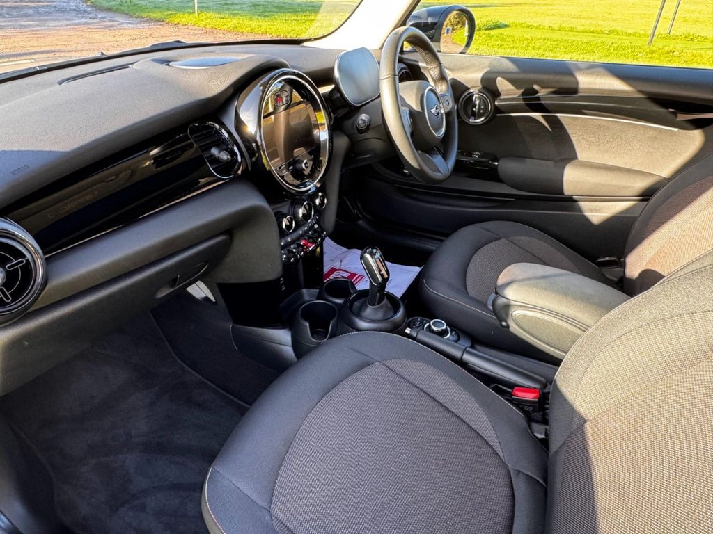 Used MINI Hatch 2023 for sale - 76768695: Photo 9