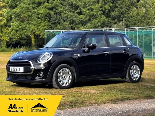 Used MINI Hatch 2019 for sale - 75666490: Photo 1
