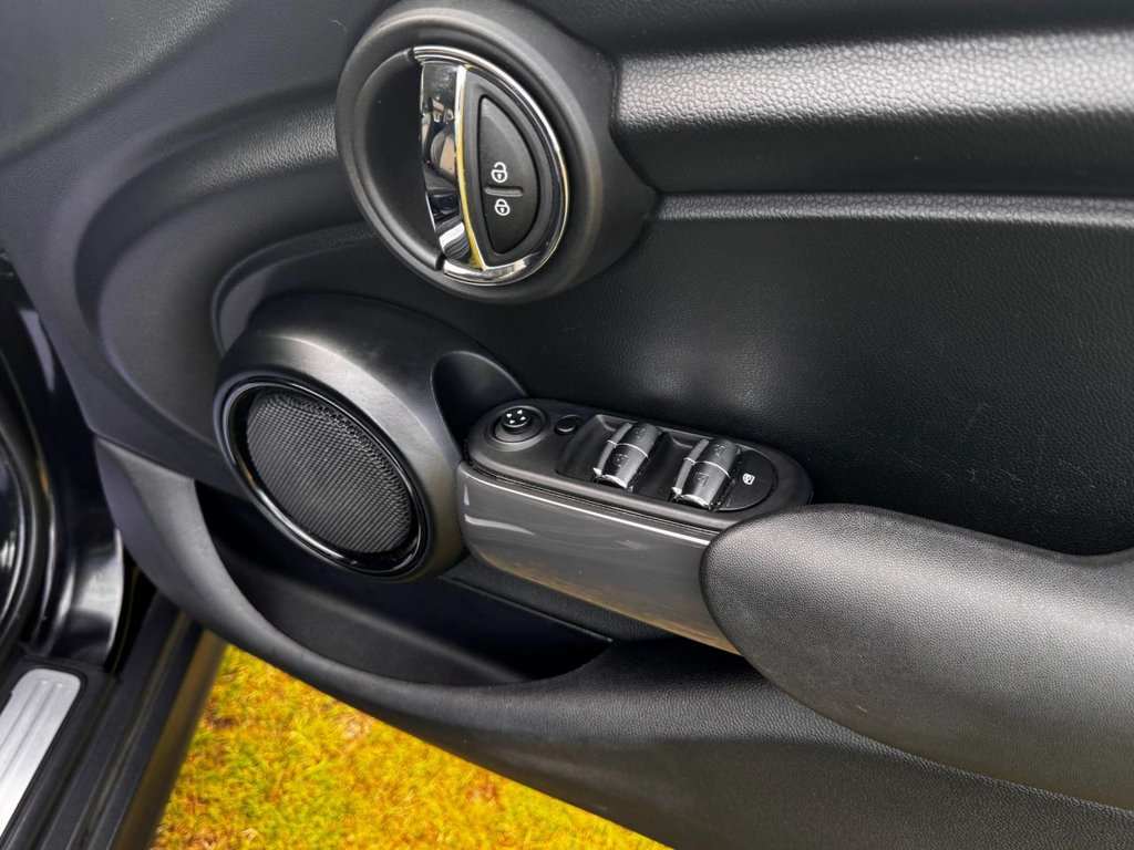 Used MINI Hatch 2019 for sale - 75666490: Photo 43