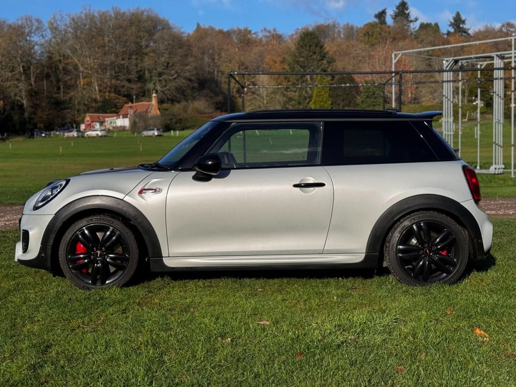 Used MINI Hatch 2017 for sale - 76481726: Photo 17