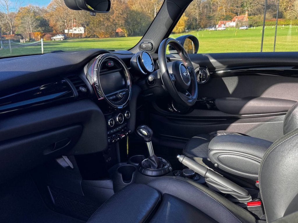 Used MINI Hatch 2017 for sale - 76481726: Photo 30