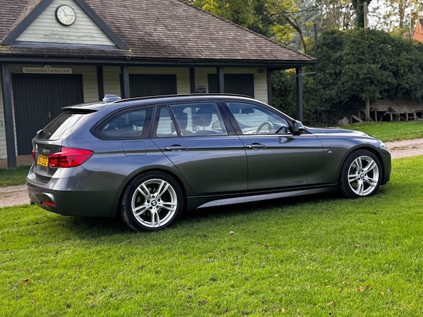Used BMW 3 Series 2017 for sale - 76223147: Photo 8