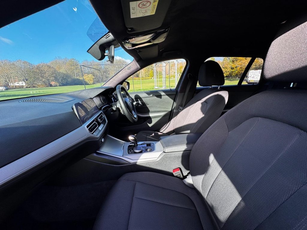 Used BMW 3 Series 2021 for sale - 76546760: Photo 23