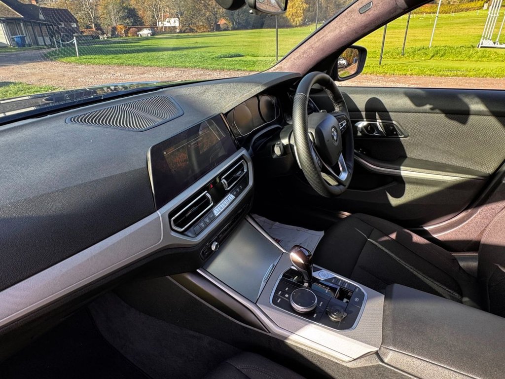 Used BMW 3 Series 2021 for sale - 76546760: Photo 24