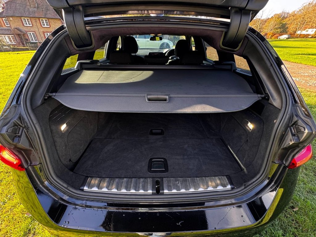 Used BMW 3 Series 2021 for sale - 76546760: Photo 29