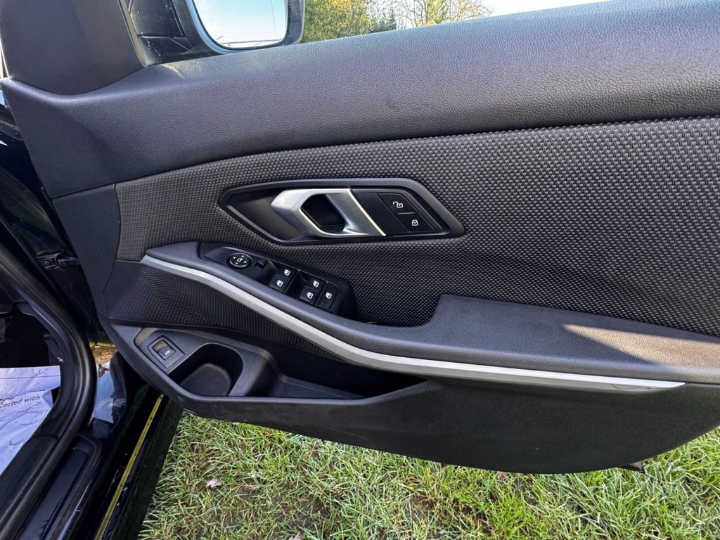 Used BMW 3 Series 2021 for sale - 76546760: Photo 33