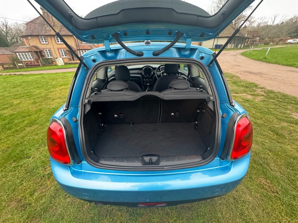 Used MINI Hatch 2018 for sale - 77693541: Photo 10