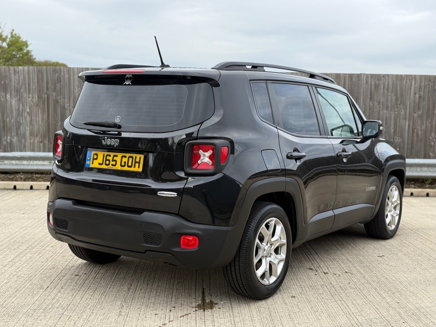 Used Jeep Renegade 2015 for sale - 76057257: Photo 5