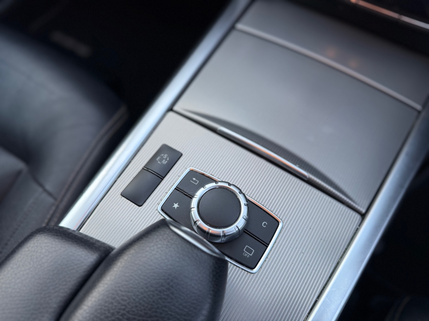 Used Mercedes-Benz E Class 2015 for sale - 78169131: Photo 16