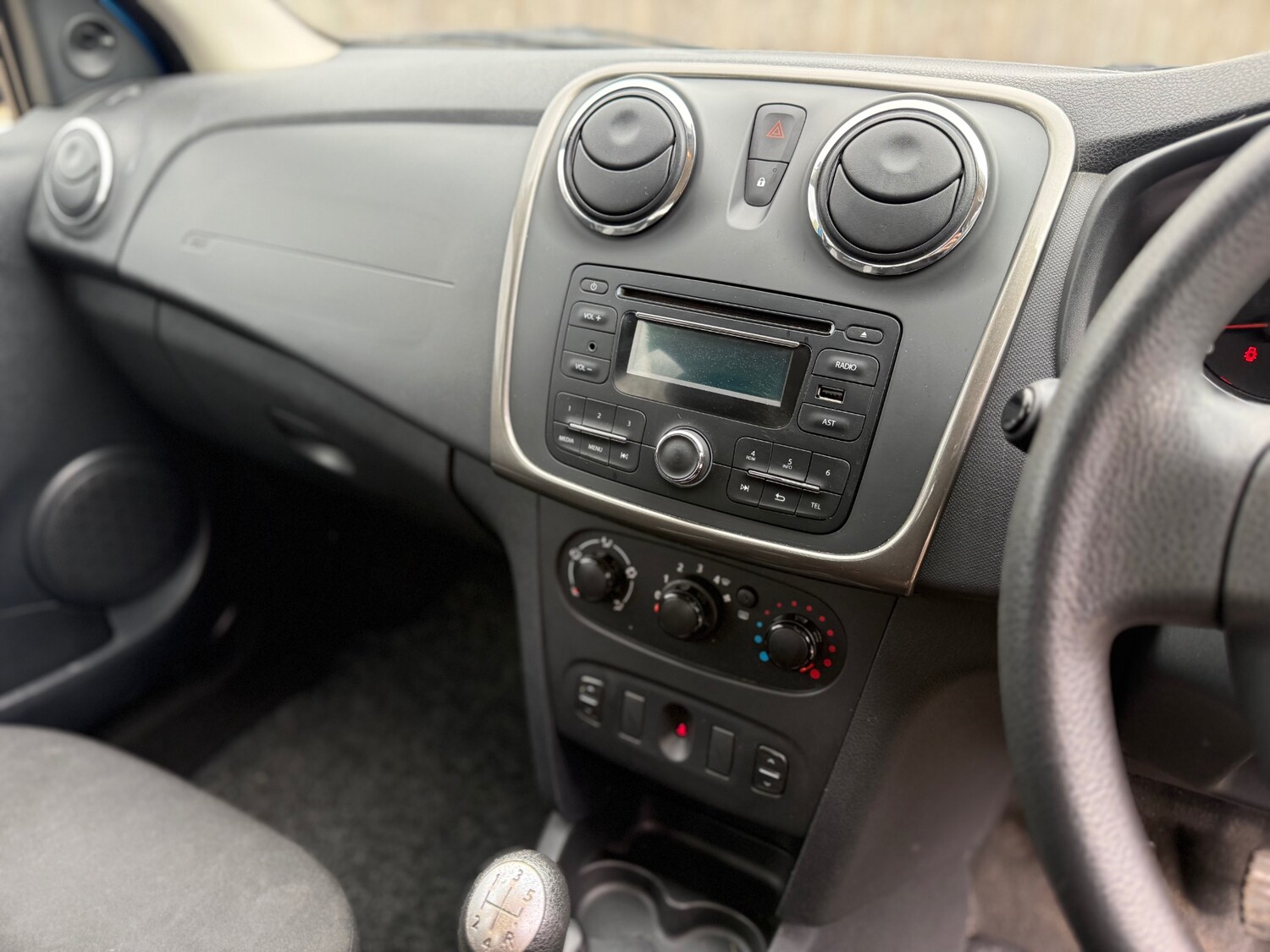 Used Dacia Sandero Stepway 2014 for sale - 78118417: Photo 12