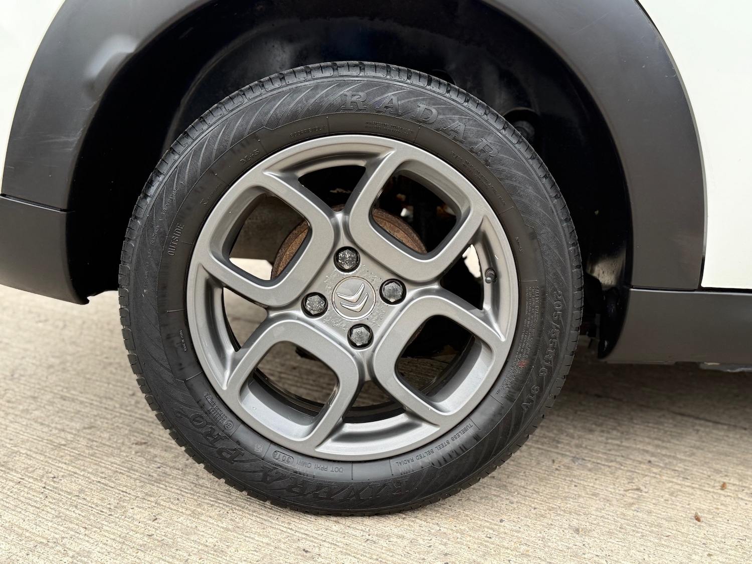 Used Citroen C4 Cactus 2015 for sale - 77049327: Photo 13