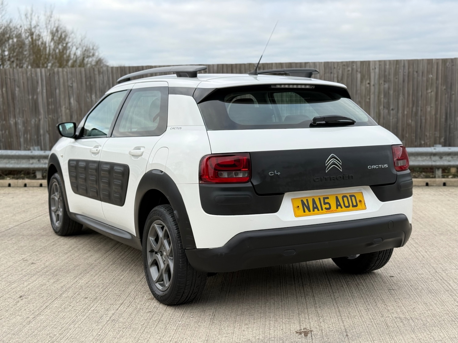 Used Citroen C4 Cactus 2015 for sale - 77049327: Photo 3