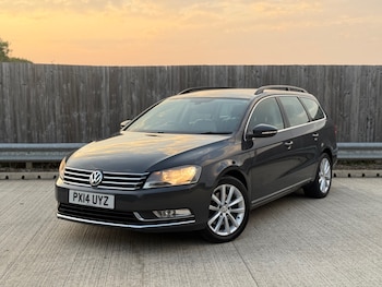 2014 (14) - 2.0TDI Bluemotion Executive Edition -Full Service History 2 Keys 5-Door