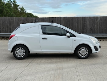 Used Vauxhall Corsa 2013 for sale - 78789056: Photo
