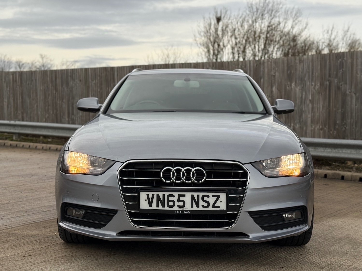 Used Audi A4 2015 for sale - 76940223: Photo 8