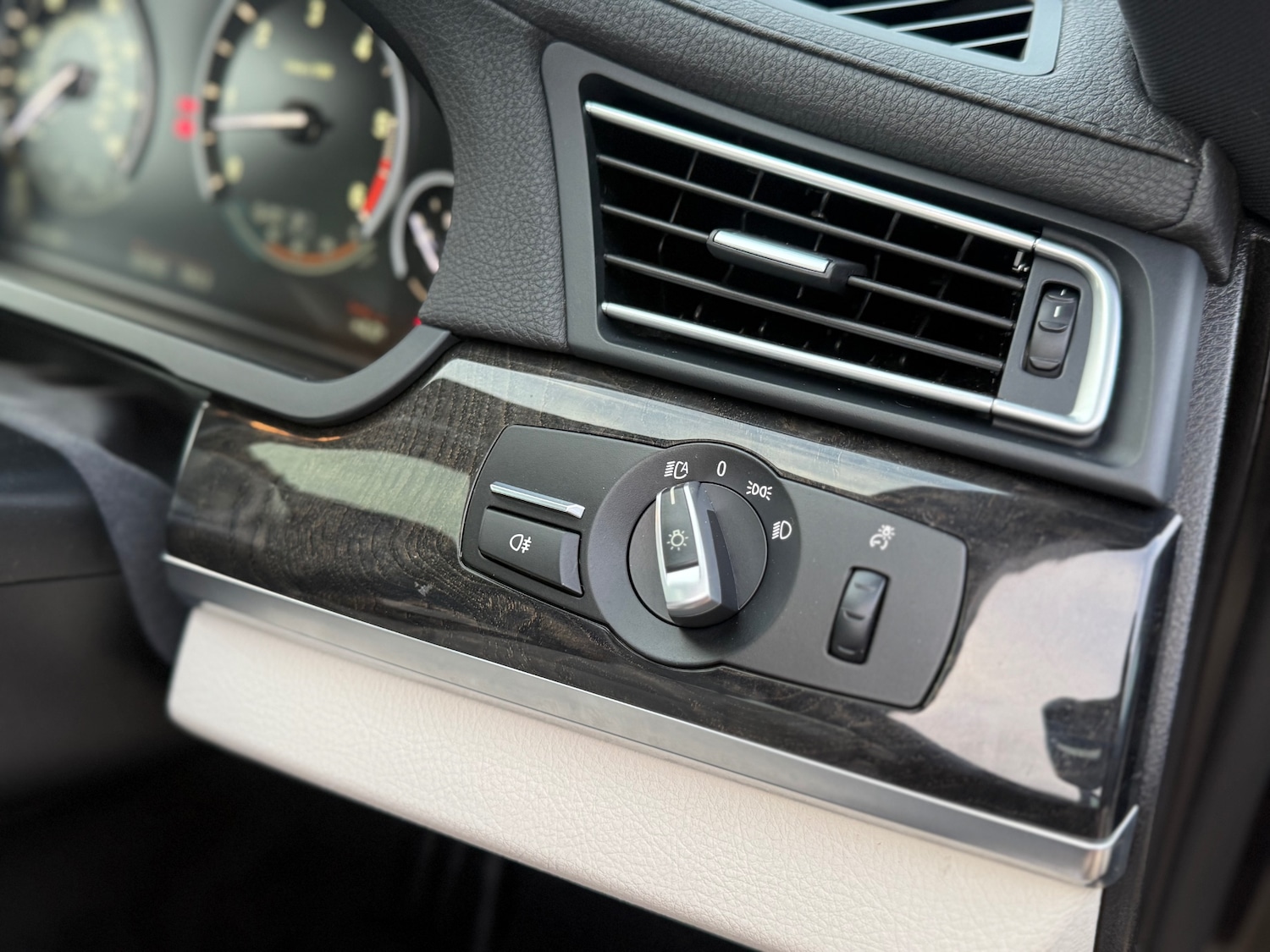 Used BMW 7 Series 2014 for sale - 77357476: Photo 14