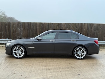 Used BMW 7 Series 2014 for sale - 77357476: Photo