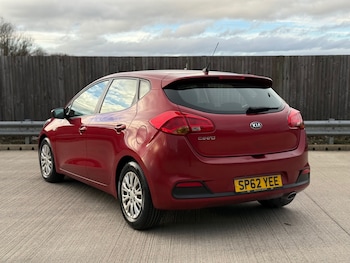 Used Kia Ceed 2012 for sale - 77819193: Photo