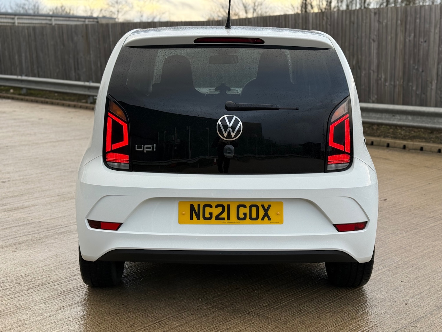 Used Volkswagen up! 2021 for sale - 77665920: Photo 4
