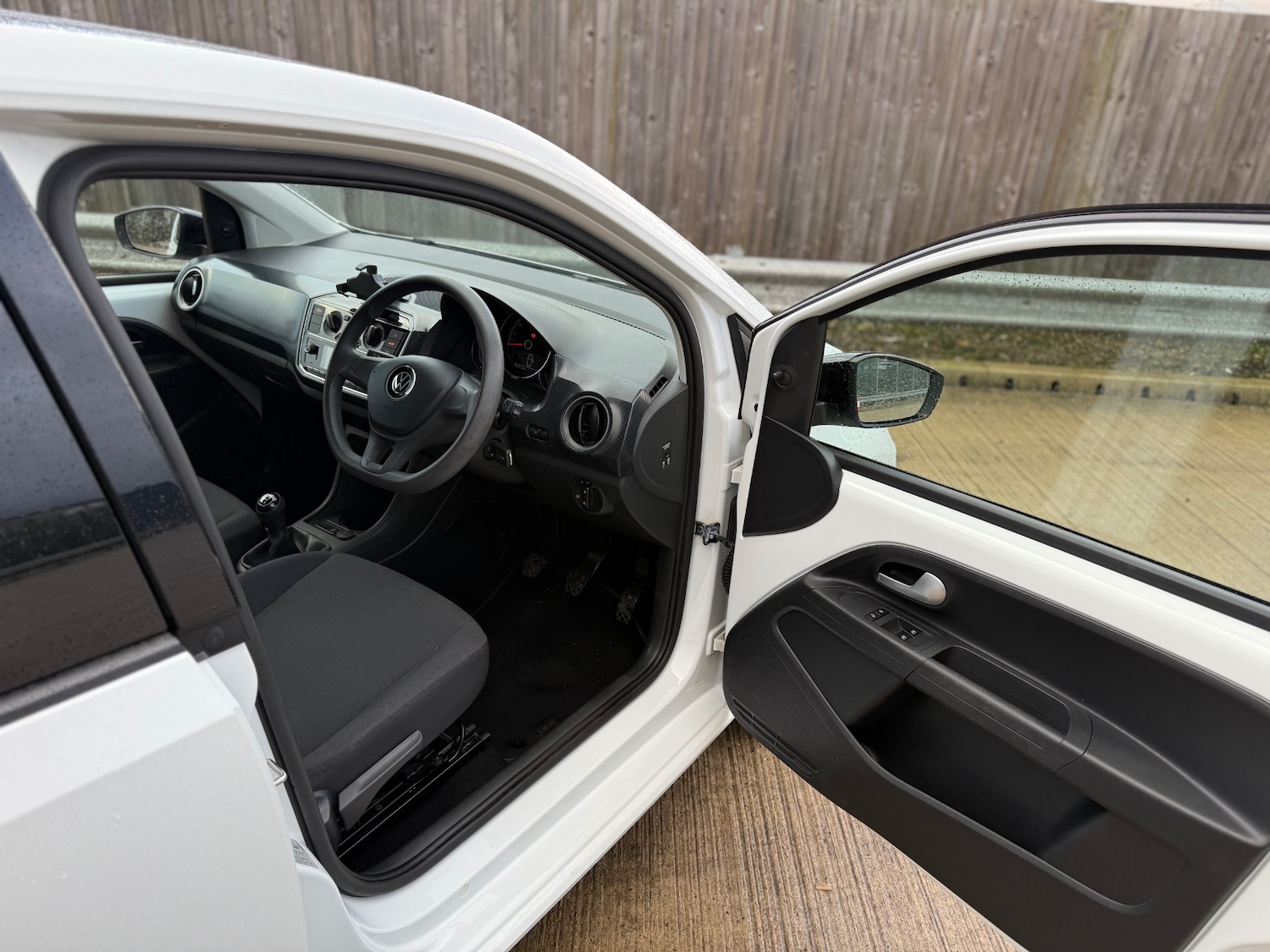 Used Volkswagen up! 2021 for sale - 77665920: Photo 9