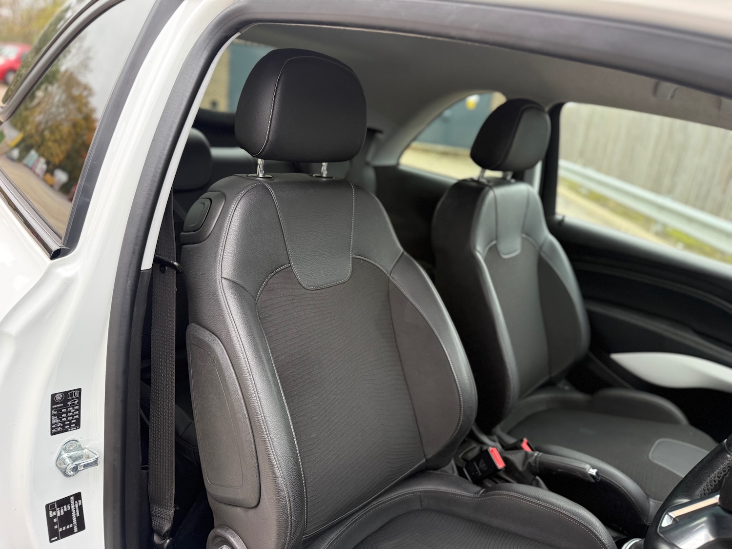 Used Vauxhall ADAM 2019 for sale - 76428445: Photo 8