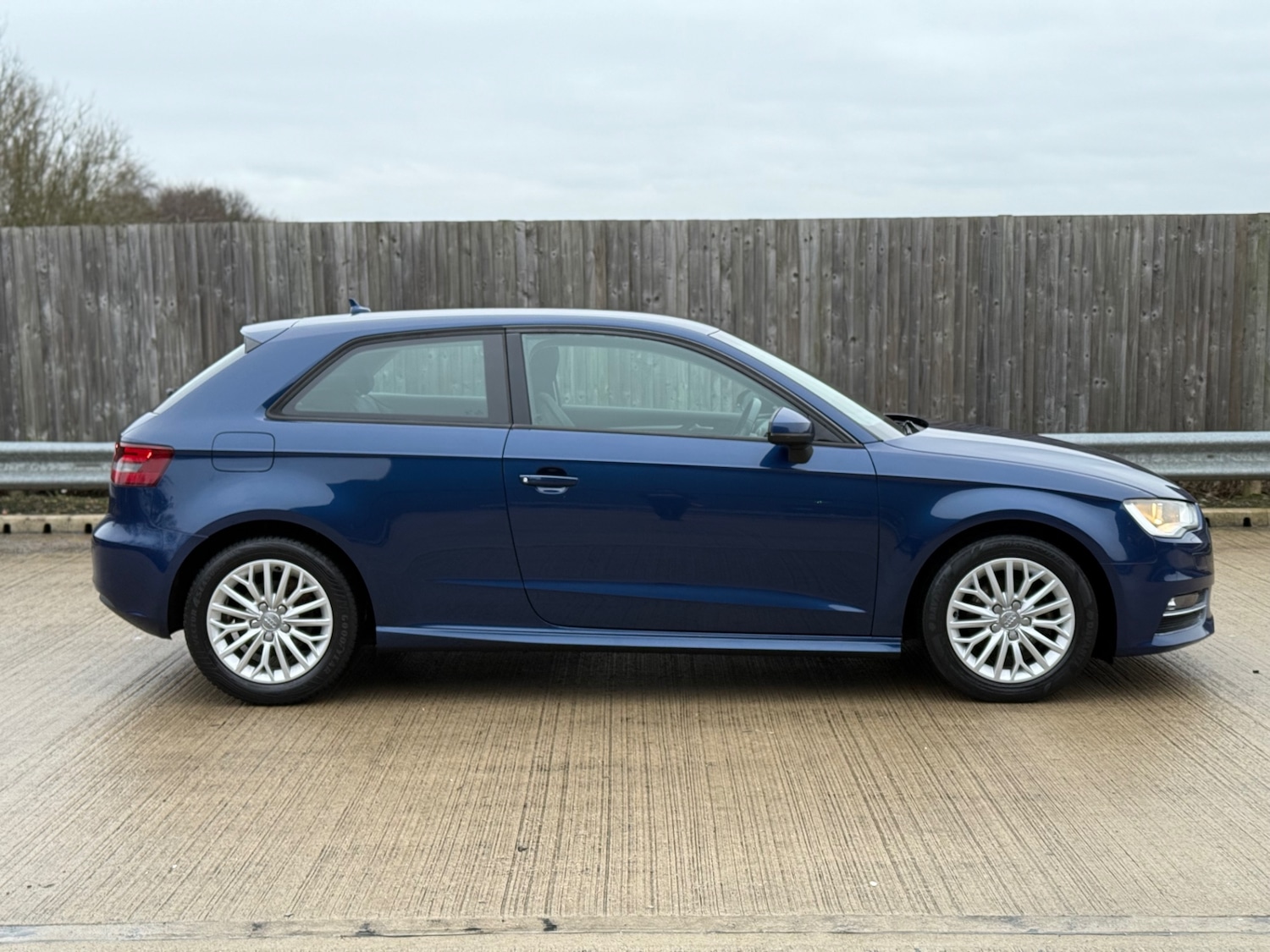 Used Audi A3 2016 for sale - 77329007: Photo 6